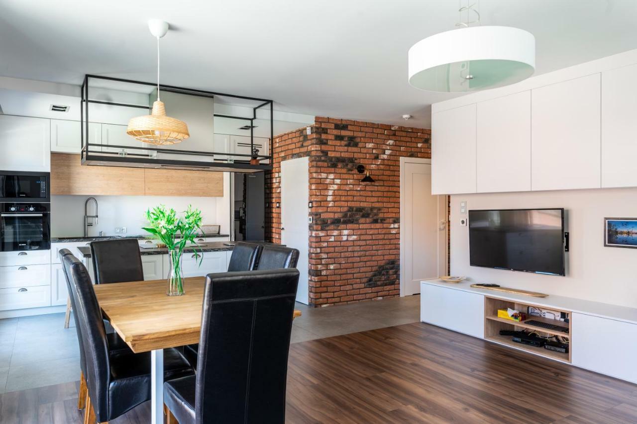 Chmielna Apartmán *